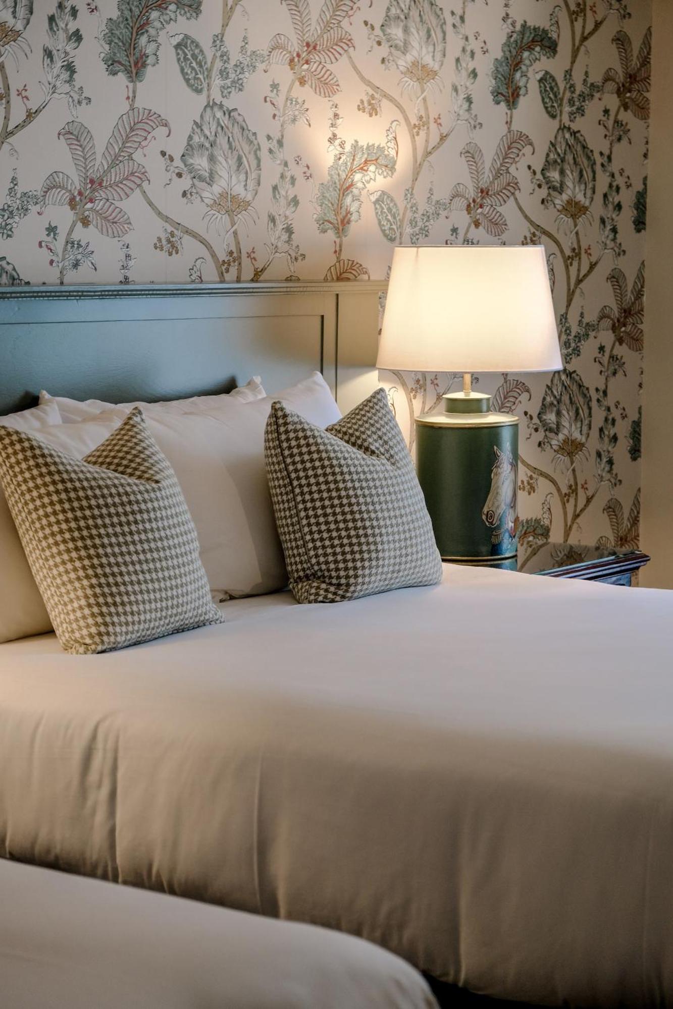 The Manor 3* Abbeyleix