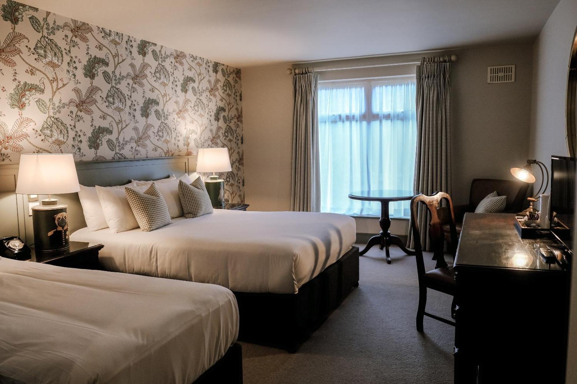 The Manor 3*